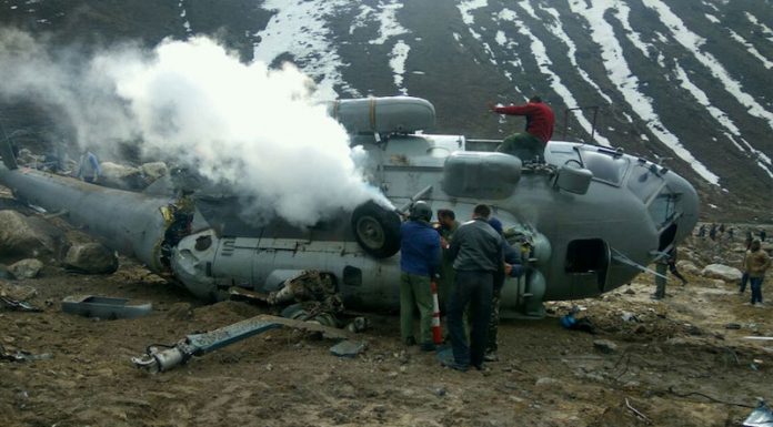 केदारनाथ में सेना का विमान गिरा, 6 जवान थे सवार kedarnath-army-plane-crash