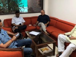 delhi-lg-arvind-kejriwal-dharna