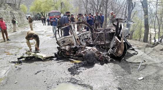 car blast in highway jammu kashmir