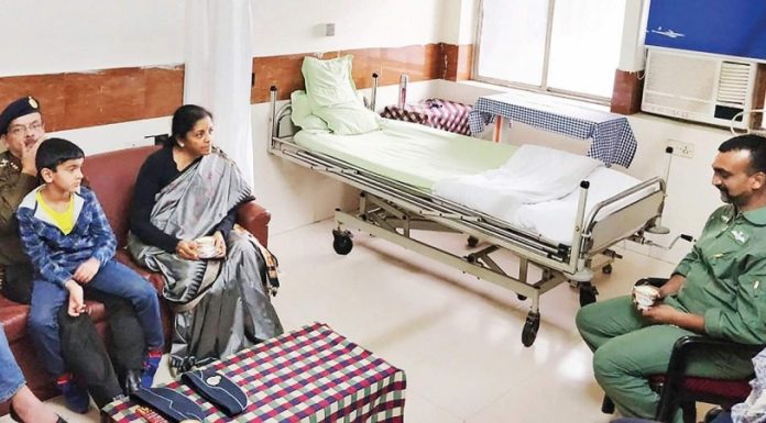 wing commander abhinandan in rr hospital